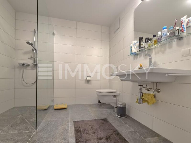 Top Wohnung mit Tiefgarage