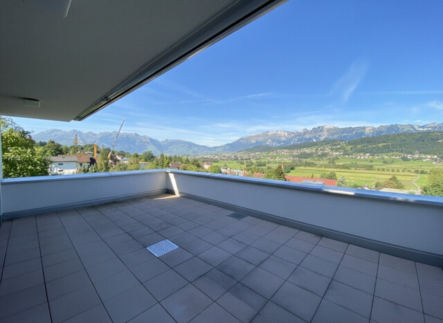 Terrassentraum in Feldkirch-Tisis – 3-Zimmer-Wohnung mit Bergblick