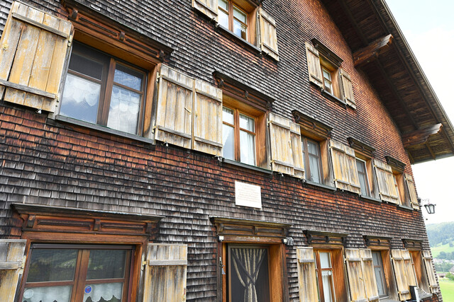 Extra große Wohnung mit tollem Garten und Pool zur Miete in Langen bei Bregenz
