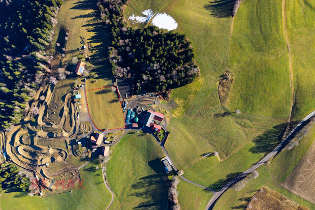 Goldene Felder für Ihre Ernte –
Ihre Chance, den Boden zum Leben zu erwecken!