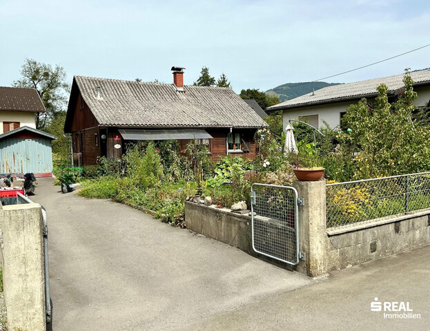 Gelegenheit in Dornbirn: Grundstück mit Gartenhaus in ruhiger Lage