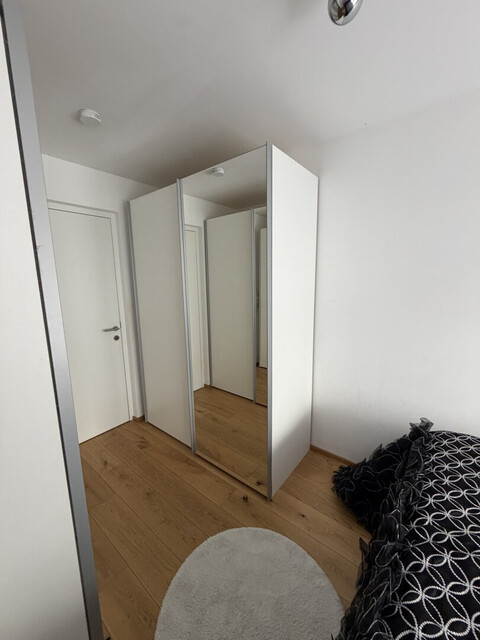 Wohnen mit Stil: Exklusive 4-Zimmer-Wohnung mit traumhaftem 117 m² Privatgarten