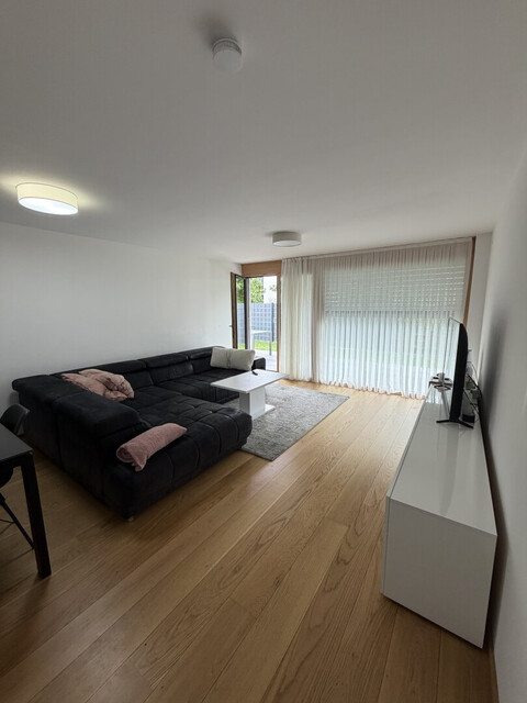 Wohnen mit Stil: Exklusive 4-Zimmer-Wohnung mit traumhaftem 117 m² Privatgarten