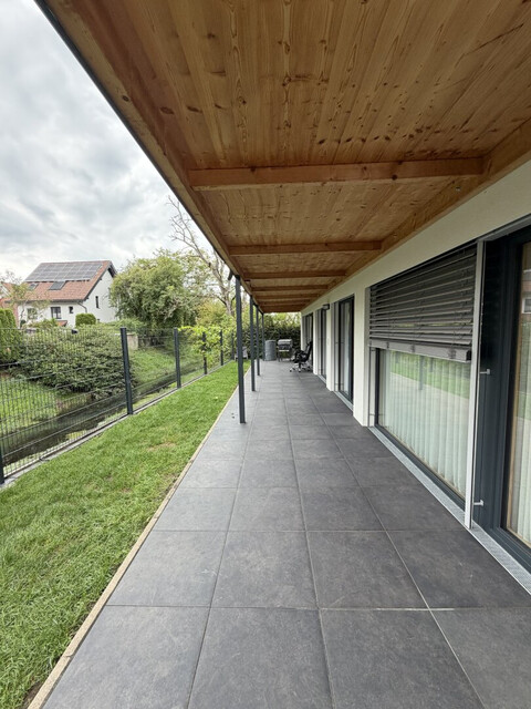 Wohnen mit Stil: Exklusive 4-Zimmer-Wohnung mit traumhaftem 117 m² Privatgarten