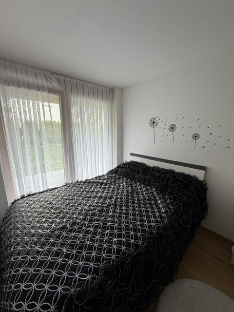 Wohnen mit Stil: Exklusive 4-Zimmer-Wohnung mit traumhaftem 117 m² Privatgarten