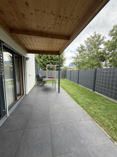 Wohnen mit Stil: Exklusive 4-Zimmer-Wohnung mit traumhaftem 117 m² Privatgarten