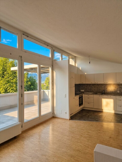 Großzügige 5-Zimmer-Maisonettewohnung mit Terrasse in Rankweil zu vermieten!