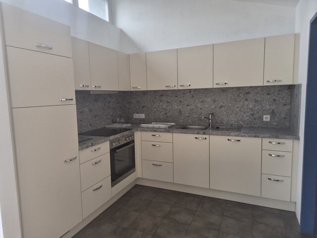 Großzügige 5-Zimmer-Maisonettewohnung mit Terrasse in Rankweil zu vermieten!