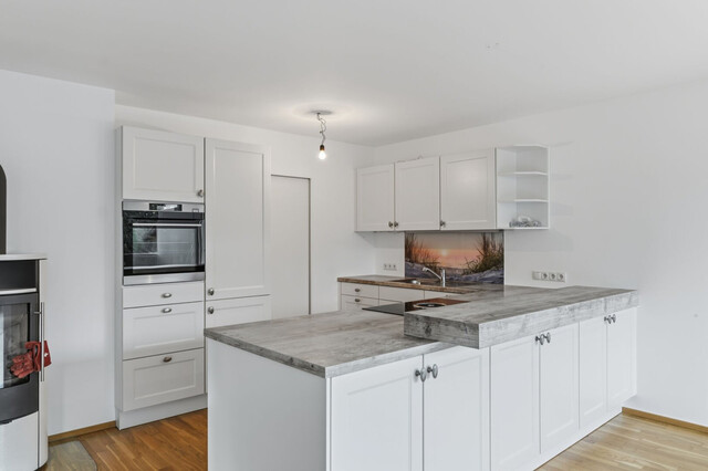 Feldkirch: Moderne 4-Zimmer-Wohnung mit Bergblick und 2 Tiefgaragenplätzen!