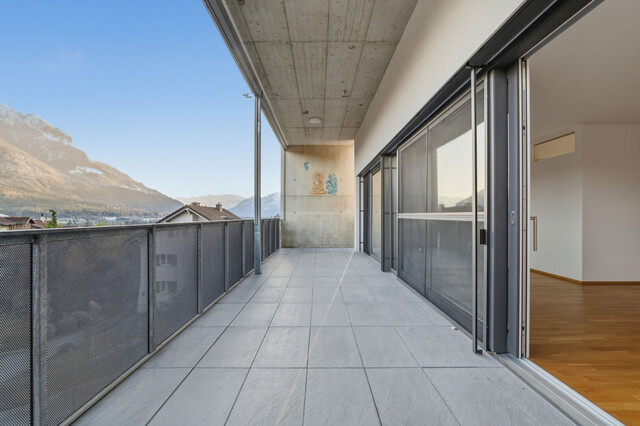 Feldkirch: Moderne 4-Zimmer-Wohnung mit Bergblick und 2 Tiefgaragenplätzen!