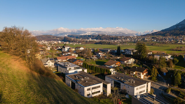 Feldkirch: Moderne 4-Zimmer-Wohnung mit Bergblick und 2 Tiefgaragenplätzen!