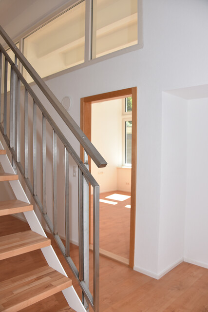 Erstbezug: 2-Zi-Loft Wohnung mit Blick zur Schattenburg