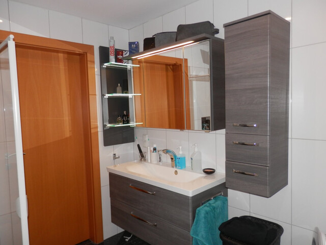 Wohnhighlight mit Top-Ausstattung – 4-Zimmer-Wohnung mit Balkon & Einzelgarage!