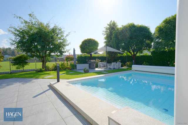 Großzügiges Wohnhaus mit Pool in Top Lage - Lauterach