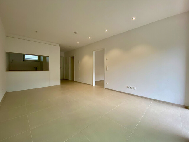 "ohne Provision" moderne, schöne 2 Zimmer Wohnung mit Balkon