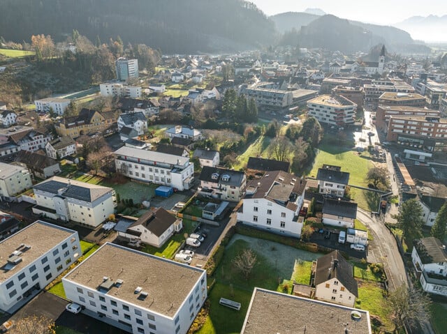 Familien-Traum ! Doppelhaushälfte mit 150m², 6 Zimmern und 2 Bädern