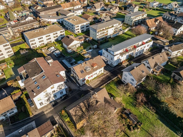 Familien-Traum ! Doppelhaushälfte mit 150m², 6 Zimmern und 2 Bädern