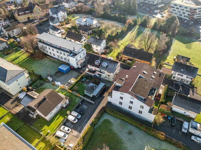 Familien-Traum ! Doppelhaushälfte mit 150m², 6 Zimmern und 2 Bädern