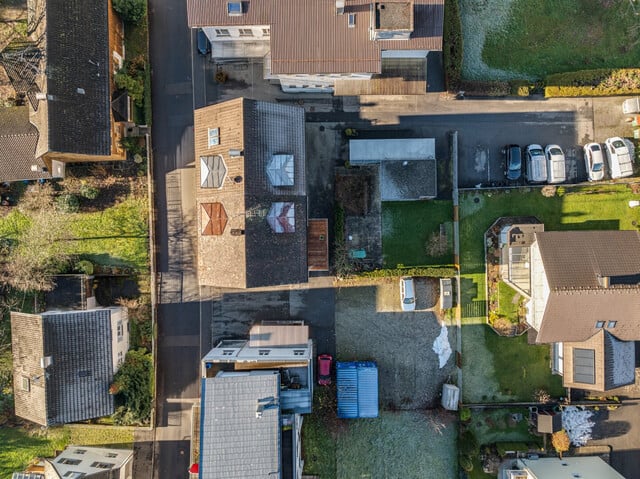 Familien-Traum ! Doppelhaushälfte mit 150m², 6 Zimmern und 2 Bädern