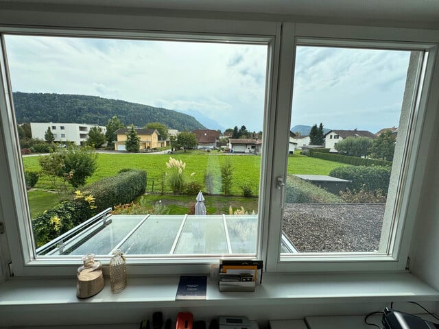 Modernes Wohnen in Top-Lage: Reihenhaus mit Garten, Terrasse & Garage in Feldkirch, Vorarlberg