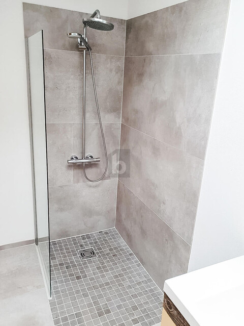 TRAUMHAFTES PENTHOUSE MIT EIGENEM ZUGANG