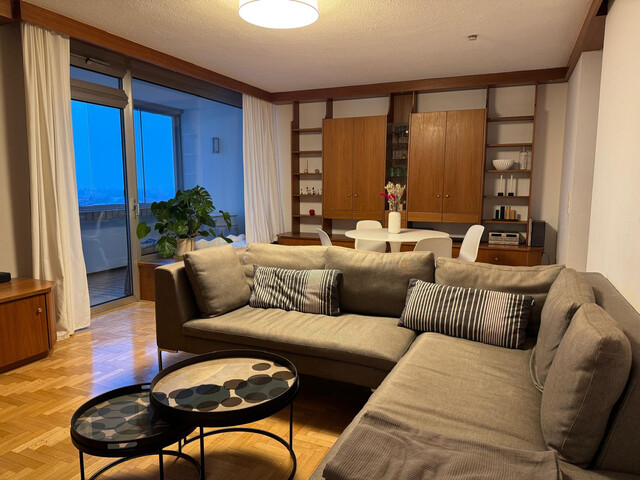 Tolle Wohnung mit Tiefgarage und Balkon in der Arlbergstraße - 6 m² Balkon, 1,00 m² Abstellraum, 11 m² Keller, 5,00 m² Fahrradabstellraum