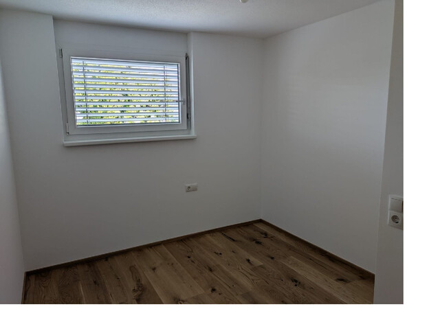 Helle, frisch saniert Wohnung mit neuer Einbauküche