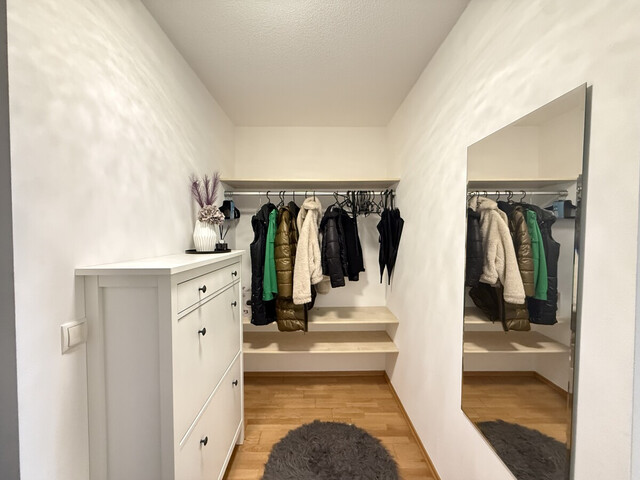 Schöne 3-Zimmer-Dachgeschosswohnung in ruhiger Lage in Schwarzach zu vermieten