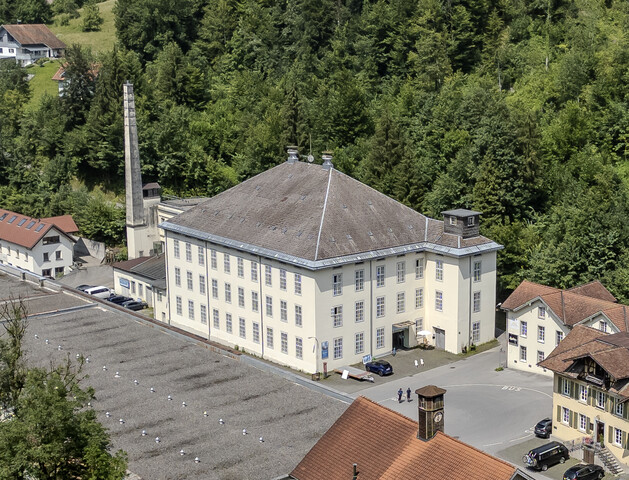 Einzigartige Gewerbeimmobilie zu vermieten