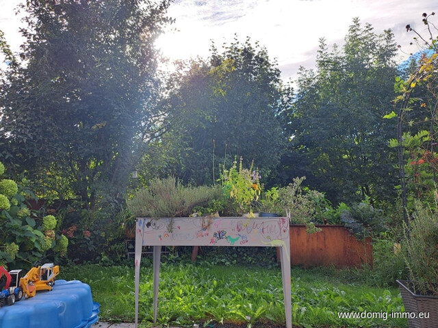 Stilvolle 3-Zimmer-Maisonettewohnung mit Garten & Tiefgarage in ruhiger Lage von Götzis