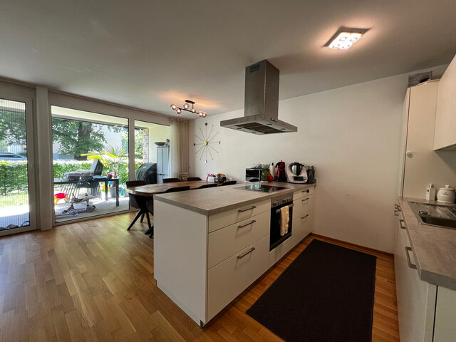 Wunderschöne 3 Zimmer-Gartenwohnung  (im Preis sind Miete, TG und Betriebskosten enthalten)