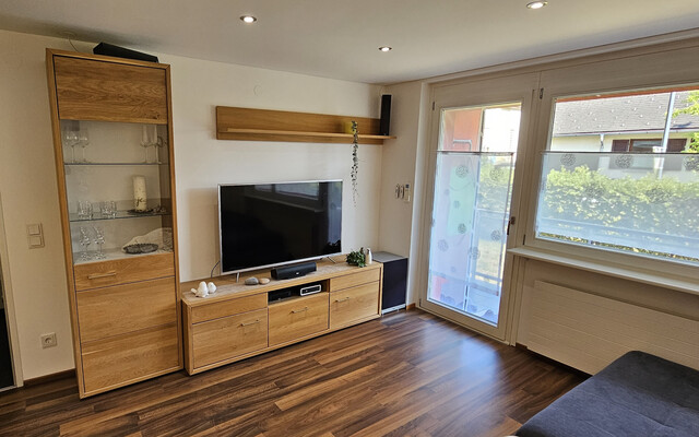 Moderne, möblierte und klimatisierte 3-Zimmer-Wohnung inkl. Tiefgaragenplatz