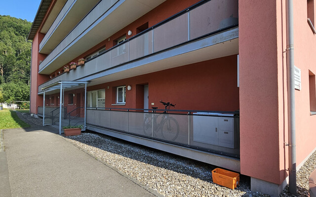 Moderne, möblierte und klimatisierte 3-Zimmer-Wohnung inkl. Tiefgaragenplatz