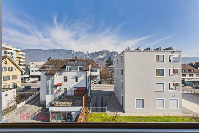 Helle, komfortable Dachgeschosswohnung in Bregenz mit 3 Zimmern und bester Infrastruktur