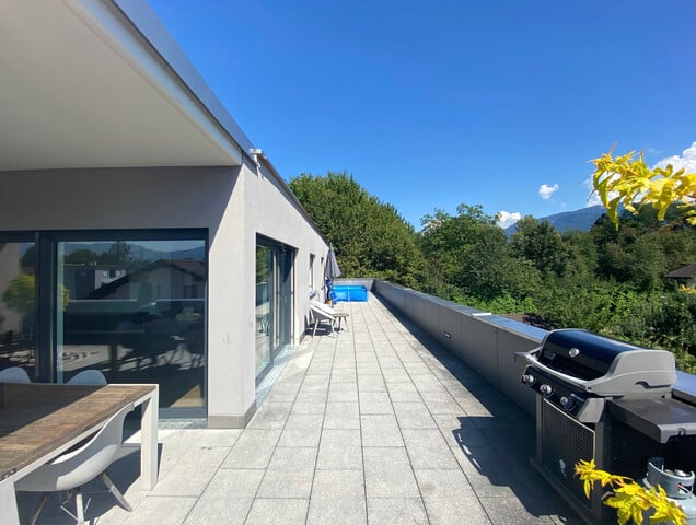 Exklusive Penthouse-Wohnung |  Terrasse | Mäder