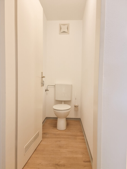 3-Zimmerwohnung im Dachgeschoss (Pauschalmiete inkl. BK & Strom) - Top7