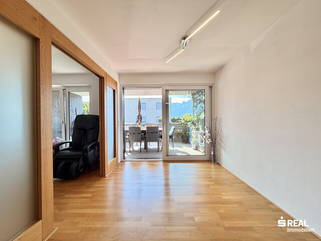 Kleine Wohnanlage, großes Wohngefühl - ca. 112 m² auf zwei Ebenen!                                                             ca. EUR 148.000,00 Wohnbauförderung!