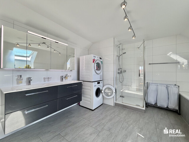 Kleine Wohnanlage, großes Wohngefühl - ca. 112 m² auf zwei Ebenen!                                                             ca. EUR 148.000,00 Wohnbauförderung!