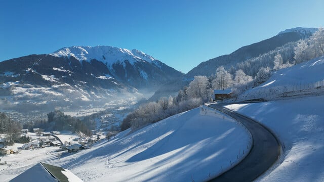 fantastische Aussicht und das passende Grundstückl dazu. Montafon, Tschagguns - Latschau