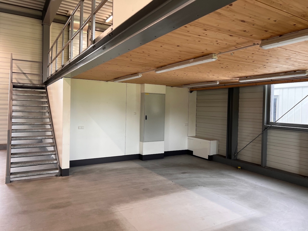 Hochwertige Lagerhalle in Lustenau/Grenznähe