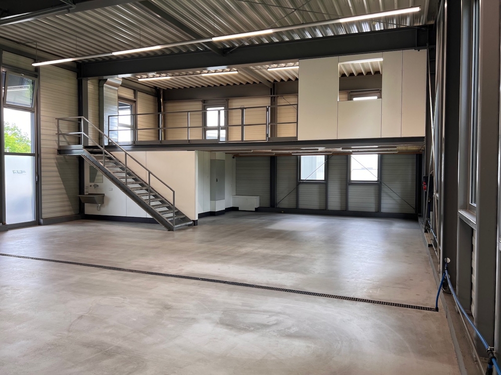 Hochwertige Lagerhalle in Lustenau/Grenznähe