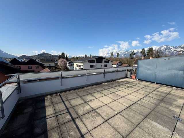 Charmante 2 Zimmer Wohnung mit grosser Dachterrasse in Toplage von Feldkirch