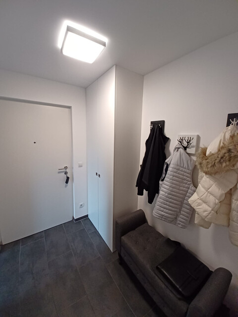 Sehr schöne 2-Zimmer-Eckwohnung mit viel Licht!