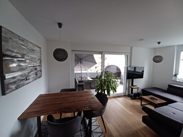 Sehr schöne 2-Zimmer-Eckwohnung mit viel Licht!