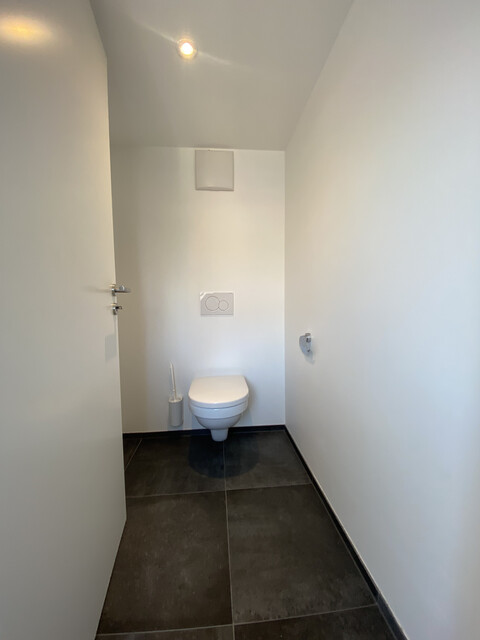 "ohne Provision" besondere 2 Zimmer Wohnung in zentraler Lage