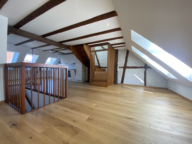 "ohne Provision" besondere 2 Zimmer Wohnung in zentraler Lage