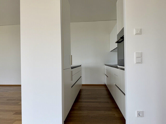 Exklusives Wohnen am See - Hochwertige 3-Zimmerwohnung mit traumhafter Aussicht