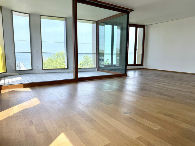 Exklusives Wohnen am See - Hochwertige 3-Zimmerwohnung mit traumhafter Aussicht