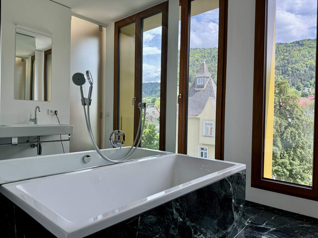 Exklusives Wohnen am See - Hochwertige 3-Zimmerwohnung mit traumhafter Aussicht