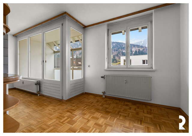 ZENTRALE 3-ZIMMER-WOHNUNG MIT WINTERGARTEN UND TIEFGARAGENPLATZ IN NENZING